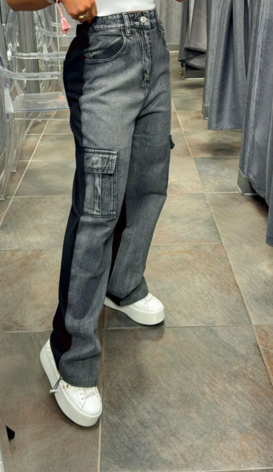 3507 Contrast denim cargo pants