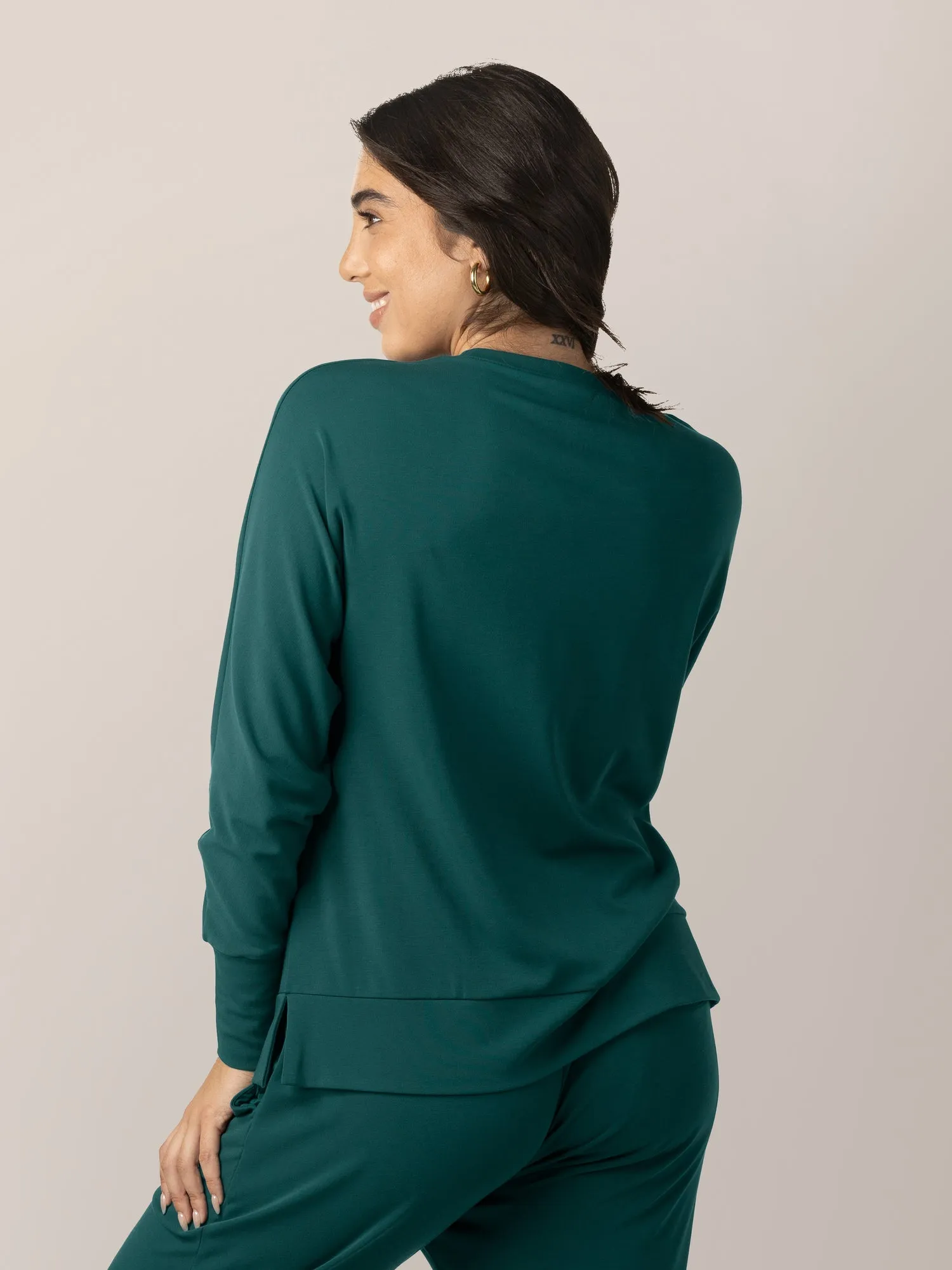 Bamboo Maternity & Nursing Crew Neck Sweatshirt | Evergreen