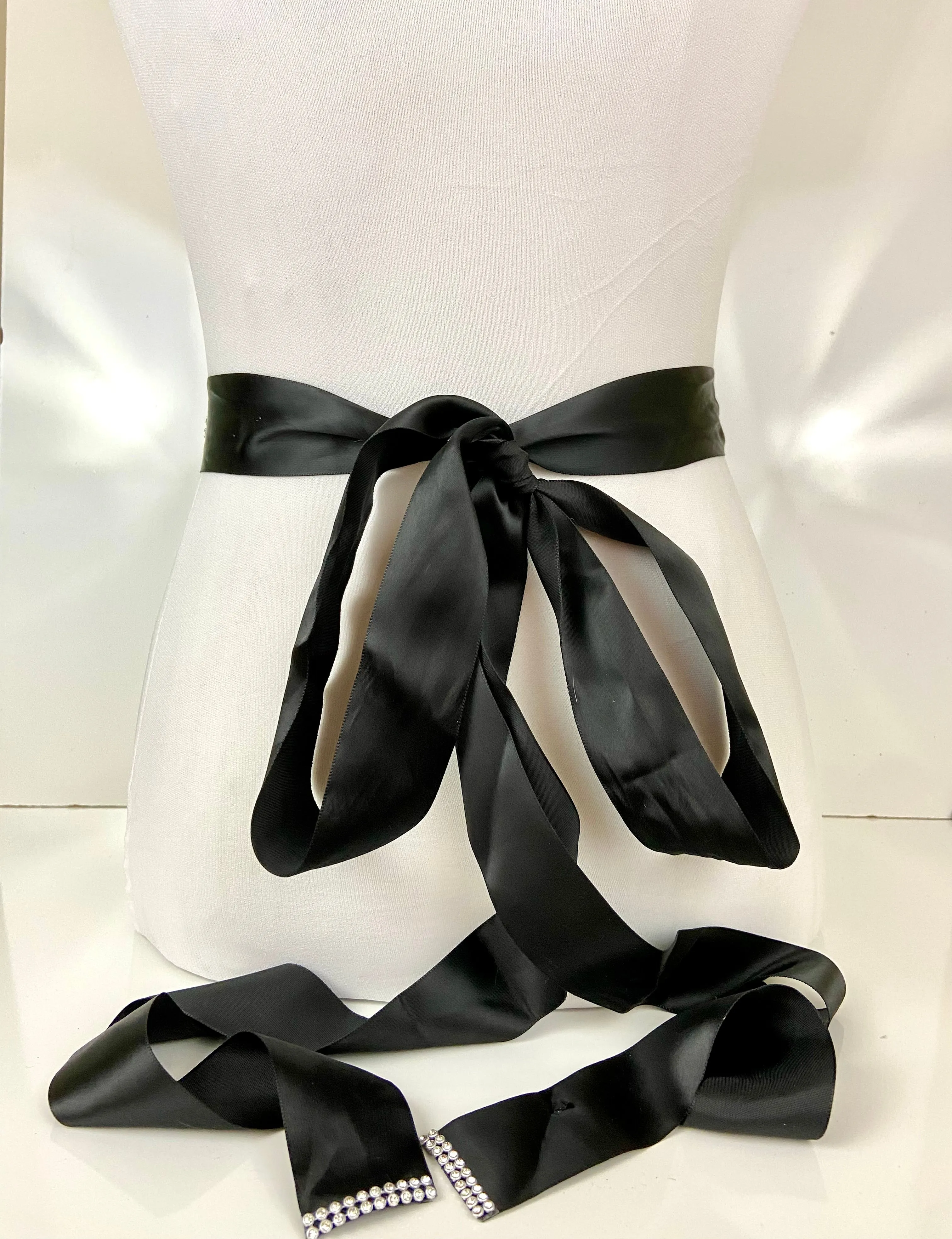 BLACK SATIN AND RHINESTONE
COCKTAIL SASH