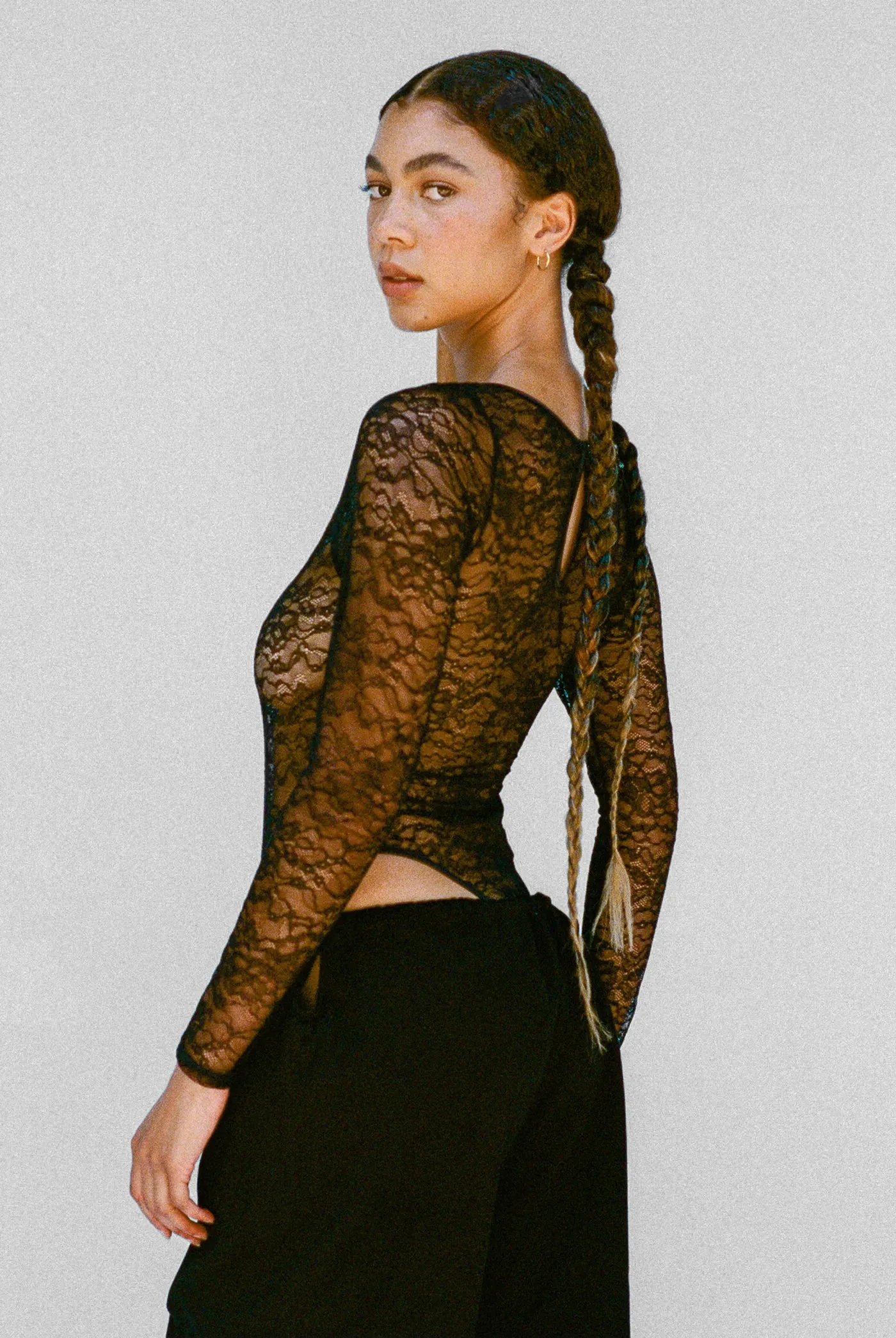 Lace Long Sleeve Bodysuit in Black