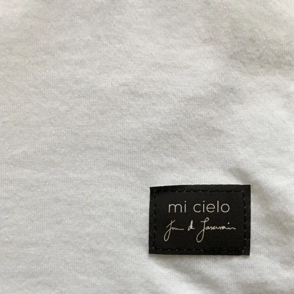 mi cielo x JUAN DE LASCURAIN - The Van – White Kids Tee – Boys or Girls