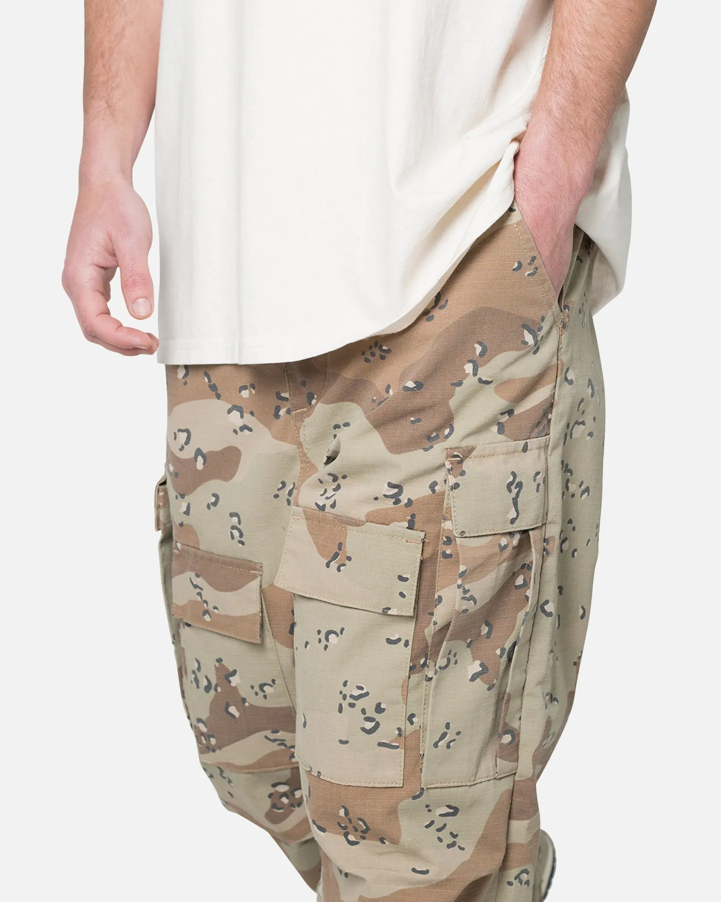 MNML Ultra Baggy Cargo Pants Desert Camo