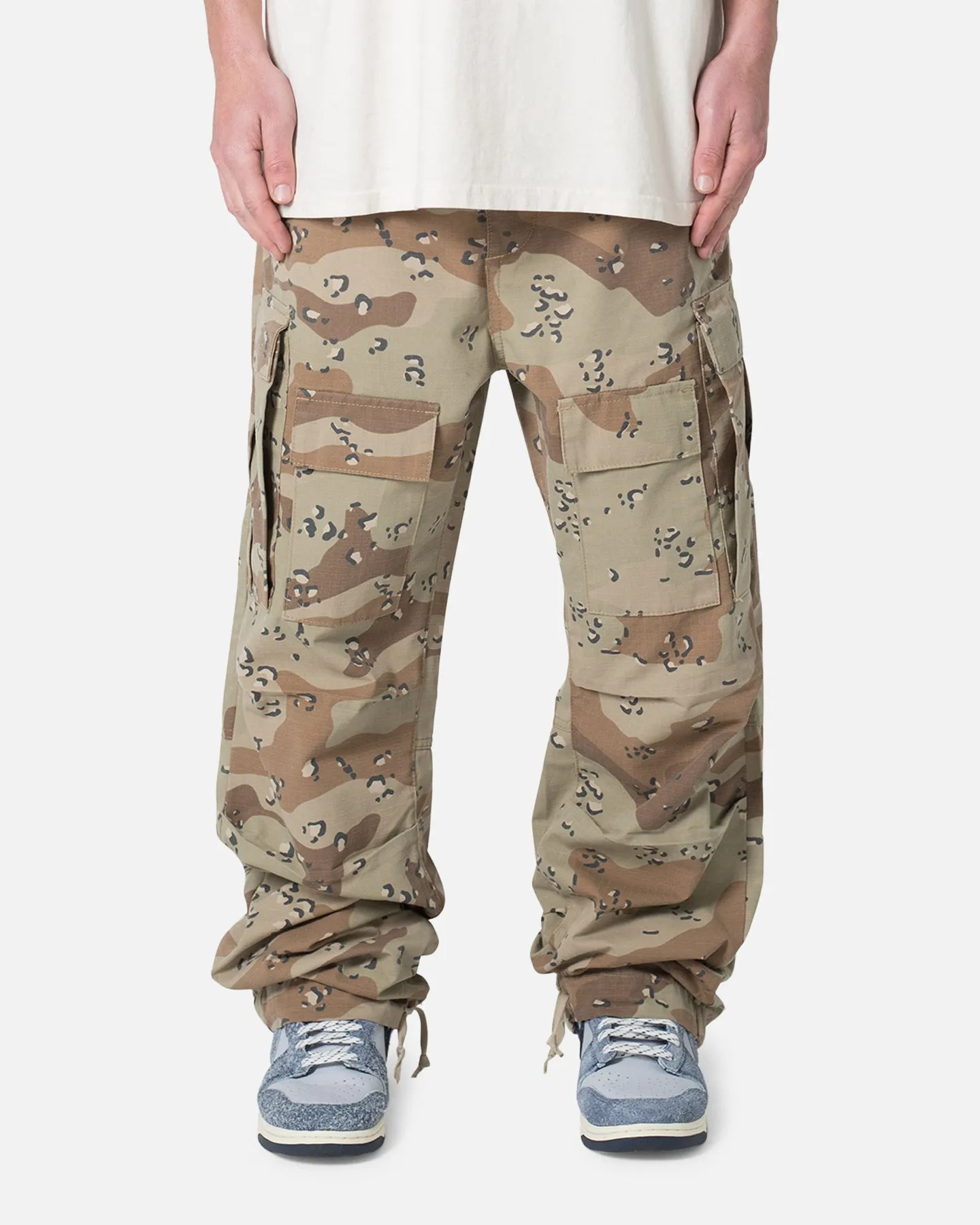 MNML Ultra Baggy Cargo Pants Desert Camo