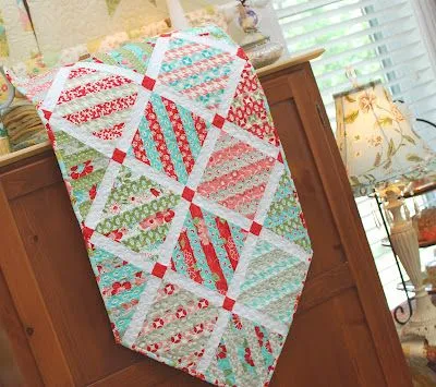 Slice of Cake Table Runner Pattern