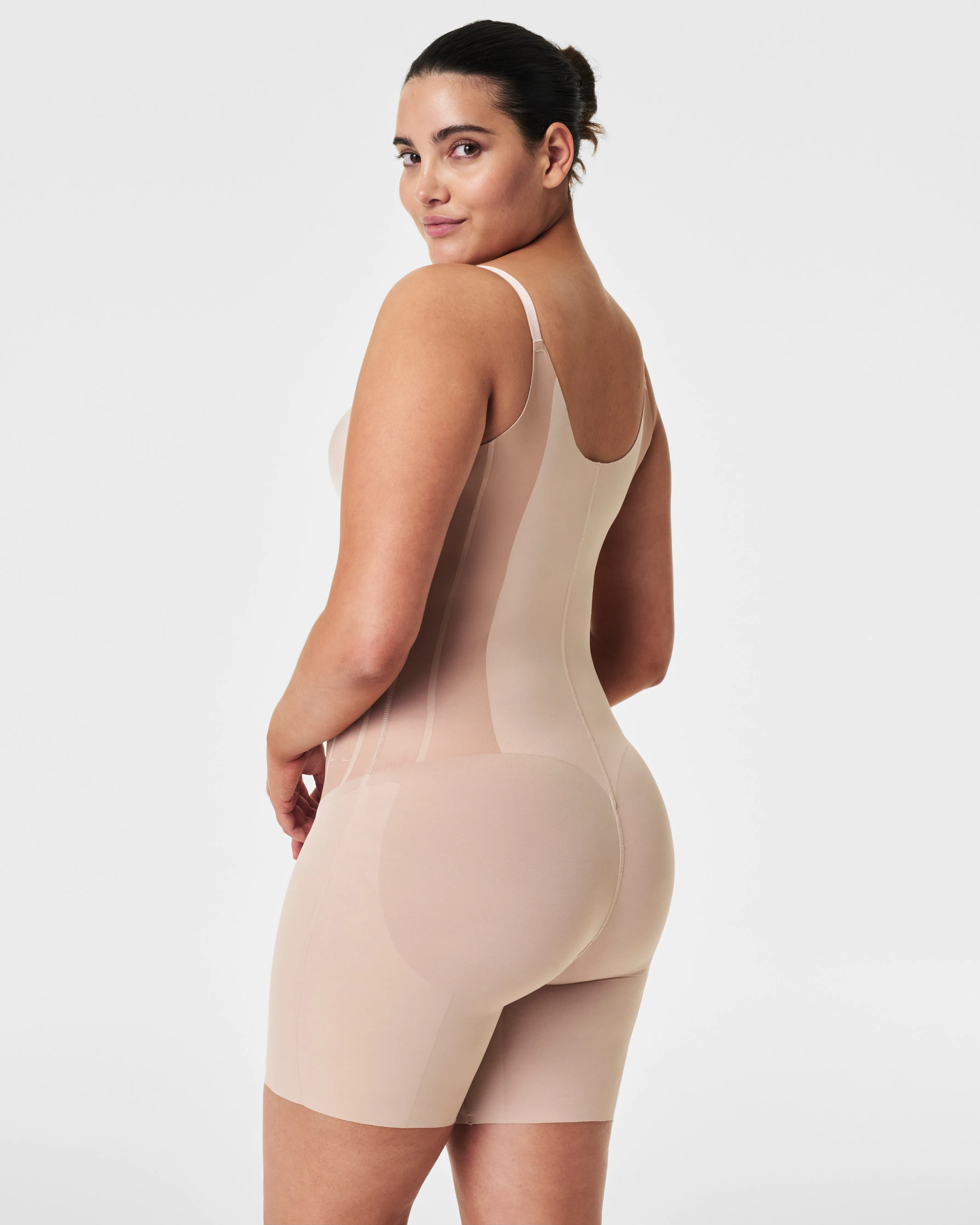 SPANXsculpt™ TotalContour Open-Bust Mid-Thigh Bodysuit